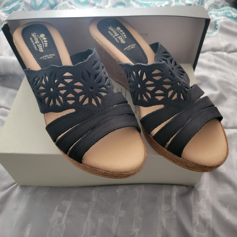 Spring Step Black Sandal Size 41 (US 9.5-10)